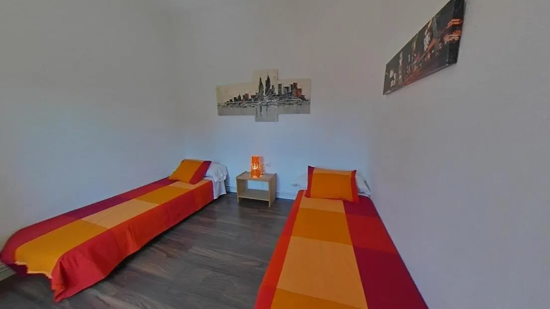 Near Clot & Sagrada Familia Apartment Barcelona Spain